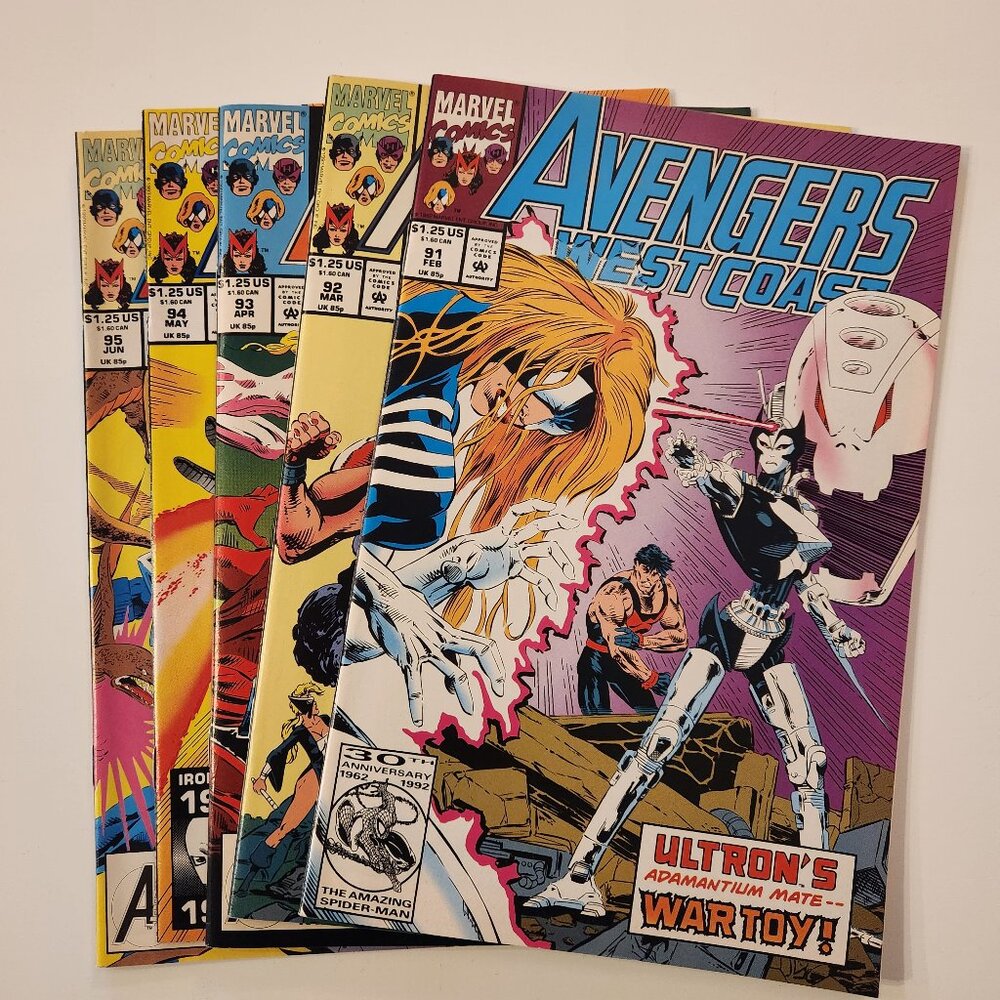 Lot of 5 Avengers West Coast 91 92 93 94 95 Marvel Comics 1993 Comic Book Run